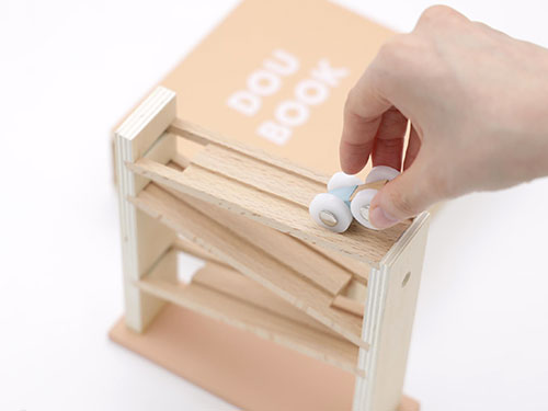 DOU BOOK(CAR SLIDE)