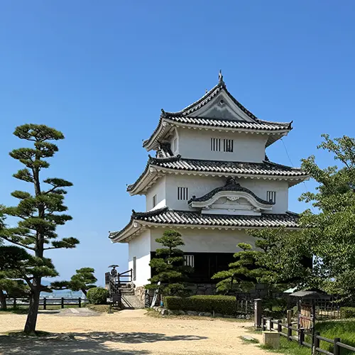 丸亀城