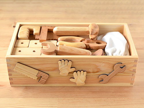 ちびっ子大工道具セット/木箱正面